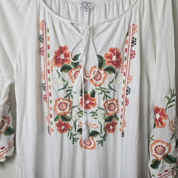 Chic Connection White Embroidered Floral Tunic Dress Bohemian Peasant Beachy M - Picture 5 of 14